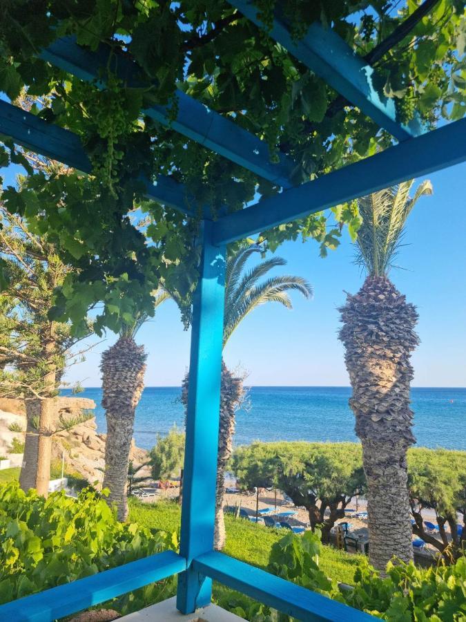 Artemis Aparthotel Makrýgialos Екстериор снимка