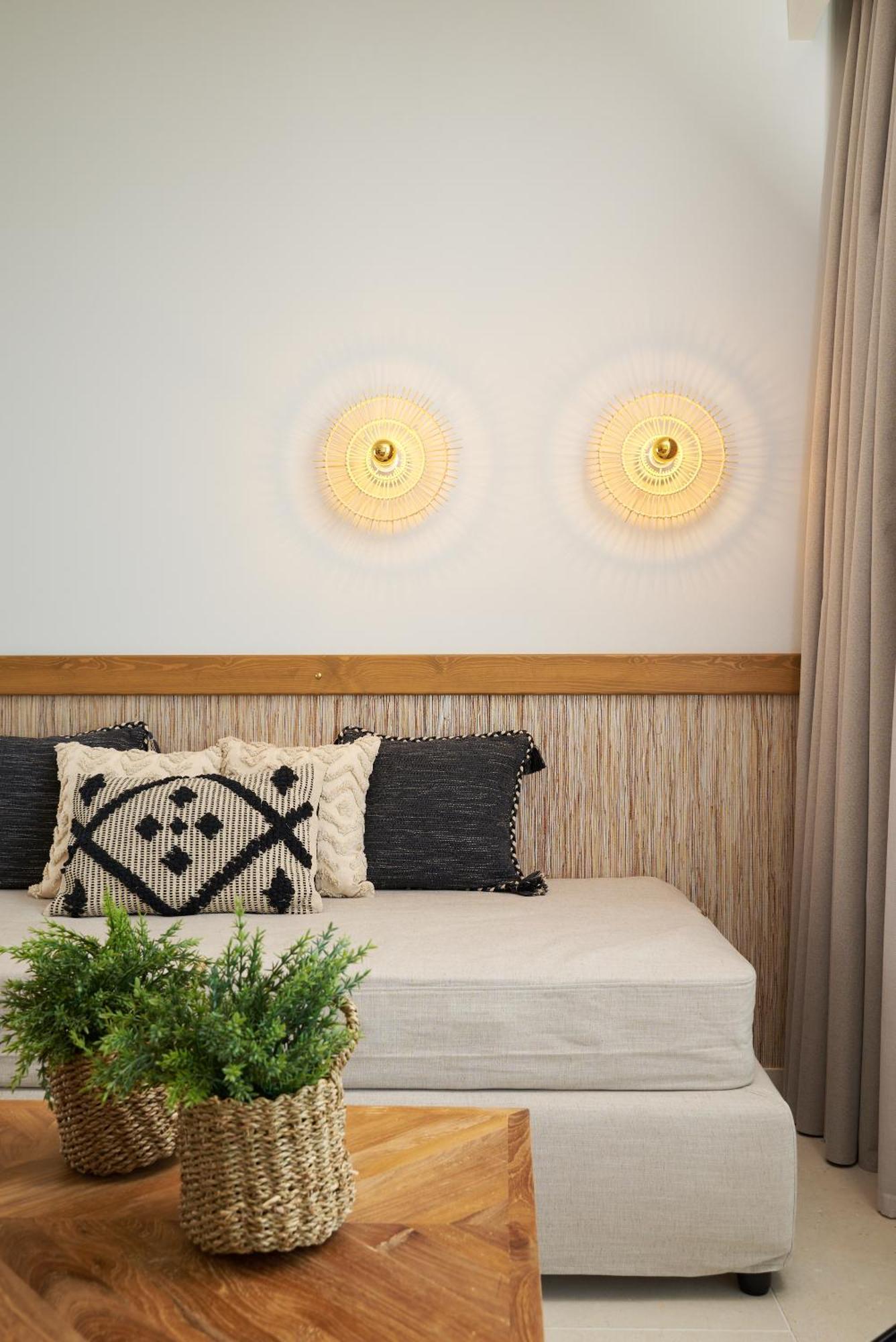 Artemis Aparthotel Makrýgialos Екстериор снимка