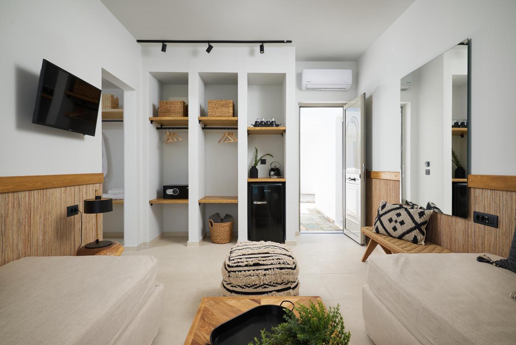Artemis Aparthotel Makrýgialos Екстериор снимка