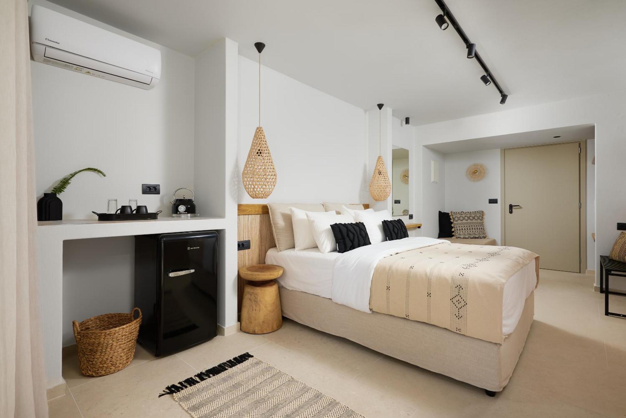 Artemis Aparthotel Makrýgialos Екстериор снимка
